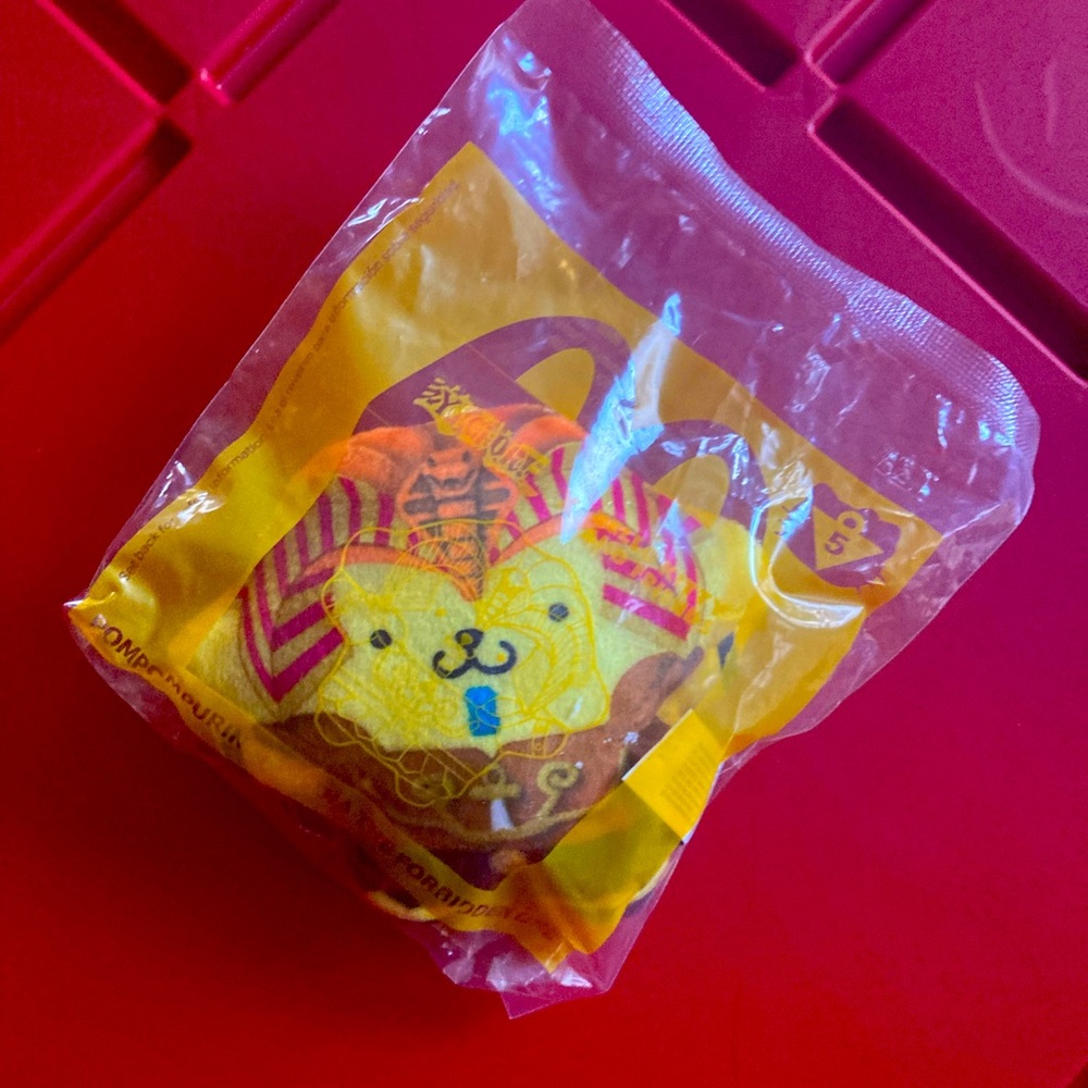 Sanrio X Yu-GI-Oh McDonalds pompompurin Happy Meal toy.